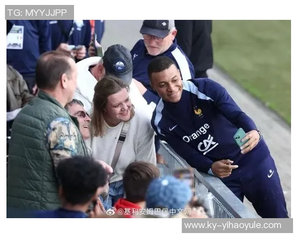 姆巴佩健身房内训练照片曝光透露恢复情况良好无大碍